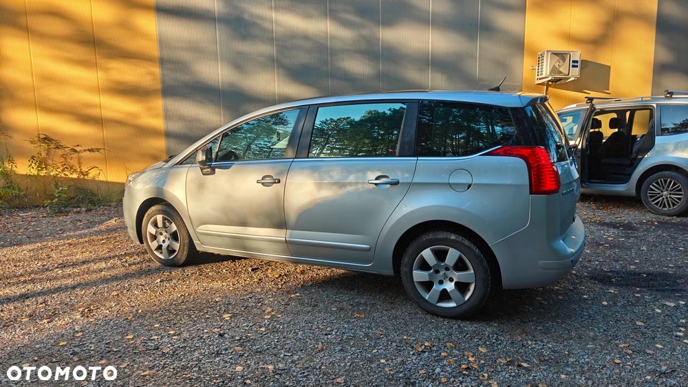 Peugeot 5008 1.6 THP Active 7os - 7