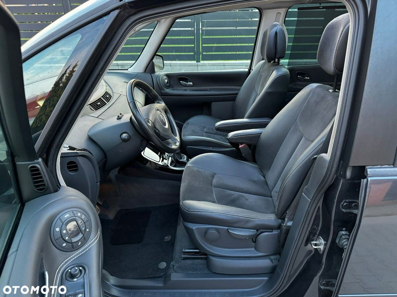Renault Espace - 16