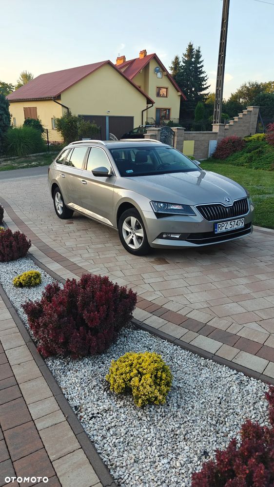 Skoda Superb 1.8 TSI Ambition - 18