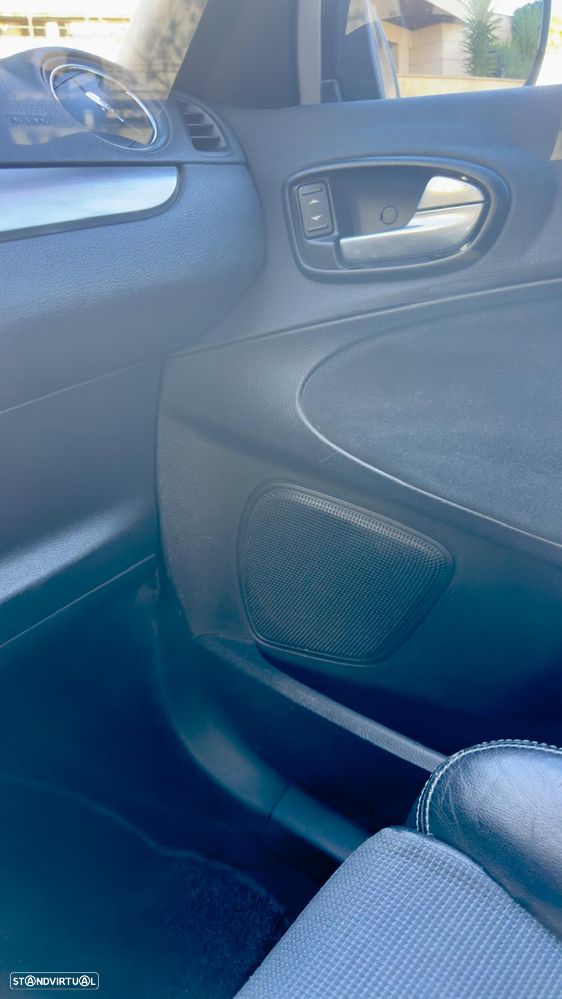 Ford S-Max 2.0 TDCi Titanium 7L - 14