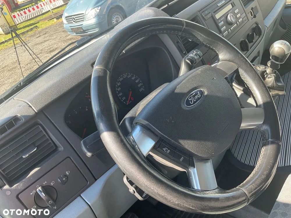 Ford Transit  3.2 TDCi FT 350 L - 17