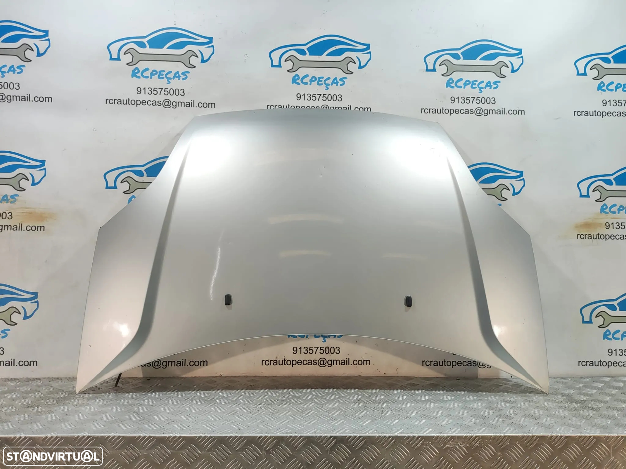 Capot Ford Fiesta MK 5 Original - 2