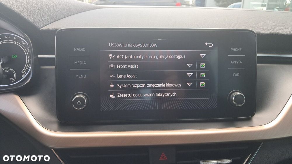 Skoda Kamiq 1.5 TSI Style DSG - 21