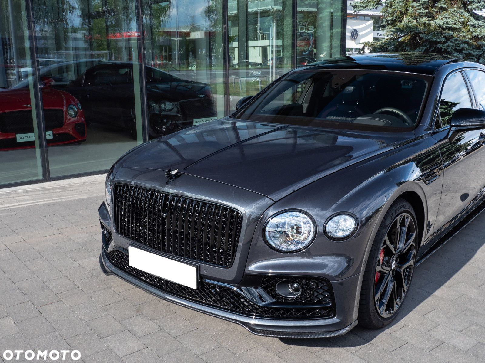 Bentley Flying Spur - 3