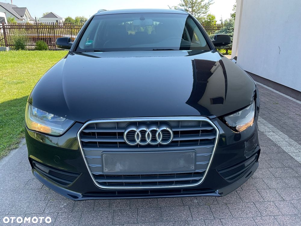 Audi A4 Avant 2.0 TDI DPF Attraction - 4