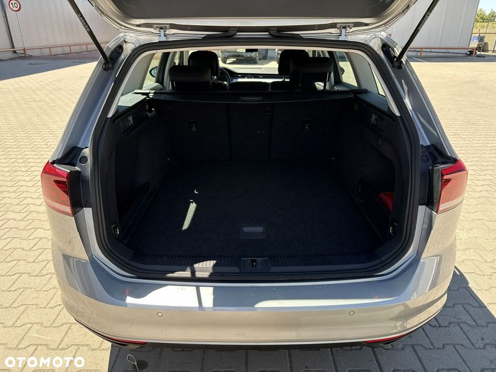 Volkswagen Passat 1.5 TSI EVO Business DSG - 16