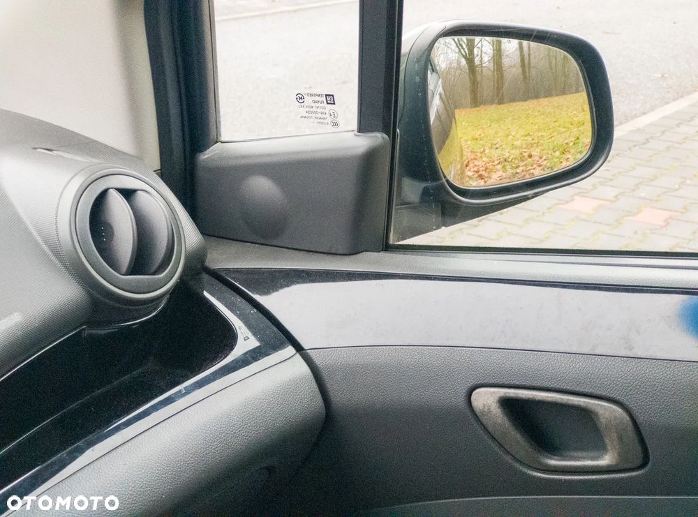 Chevrolet Spark 1.0 LS - 27