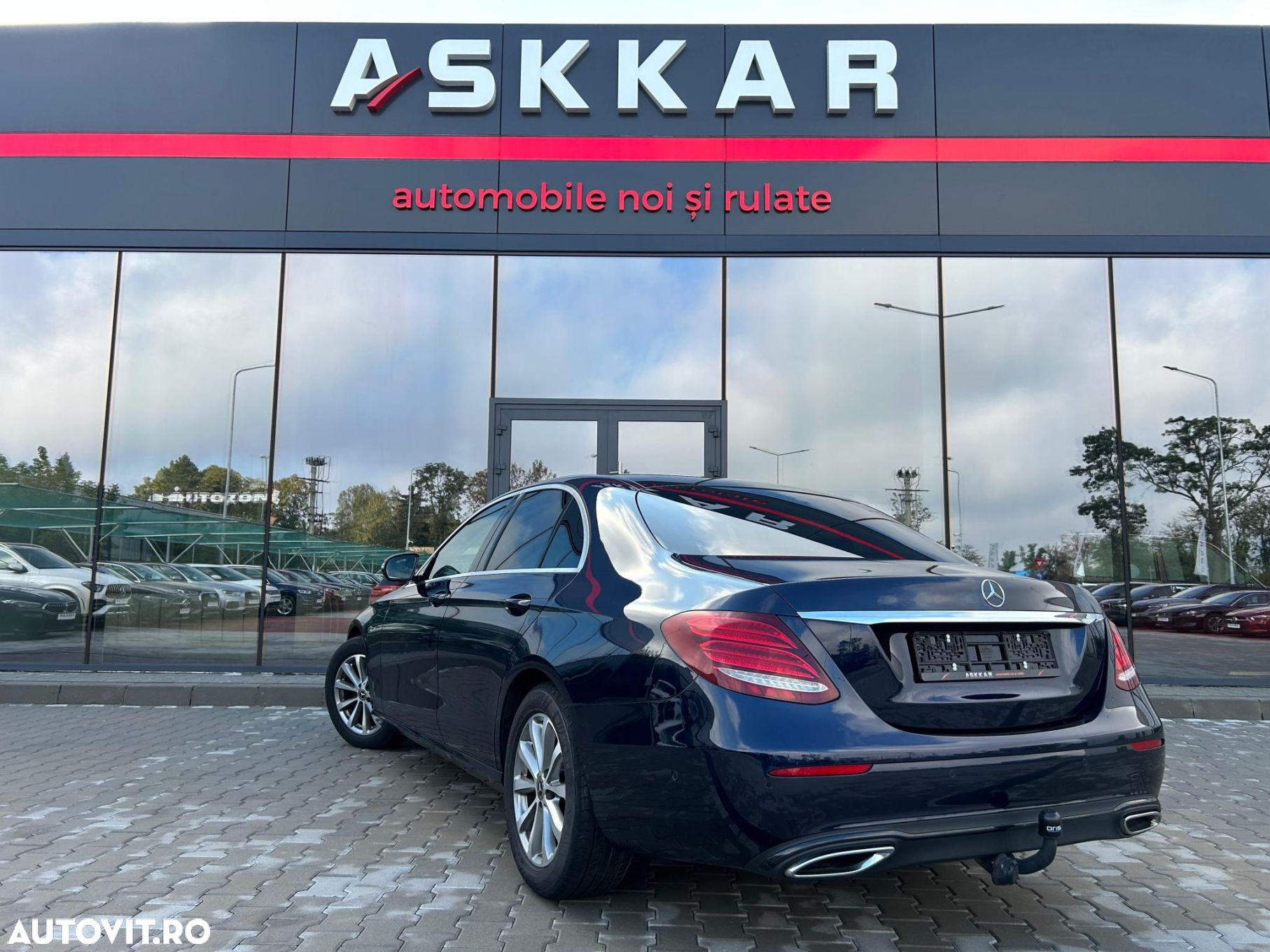 Mercedes-Benz E 200 d 9G-TRONIC Exclusive - 8