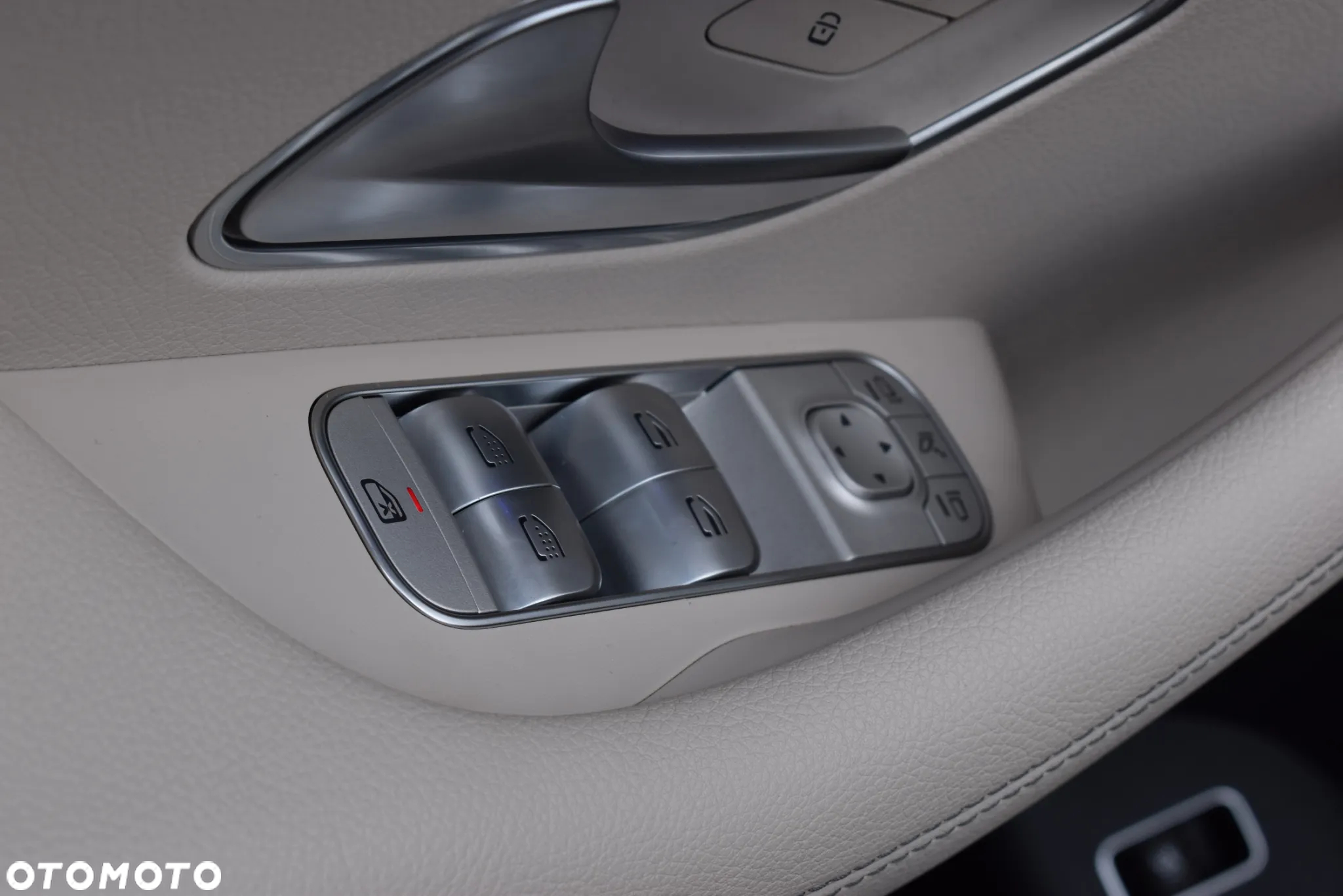 Mercedes-Benz GLE 400 d 4-Matic - 11
