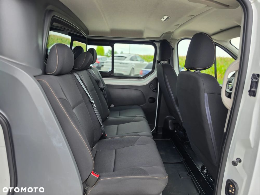 Renault Trafic - 21