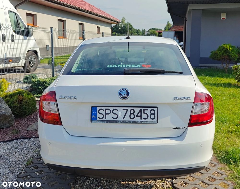 Skoda RAPID 1.0 TSI Ambition - 12