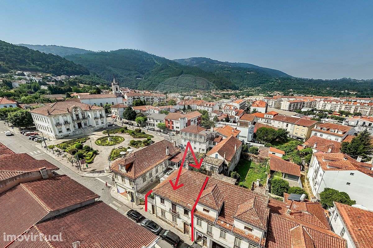 Moradia T9 para venda - Grande imagem: 2/19