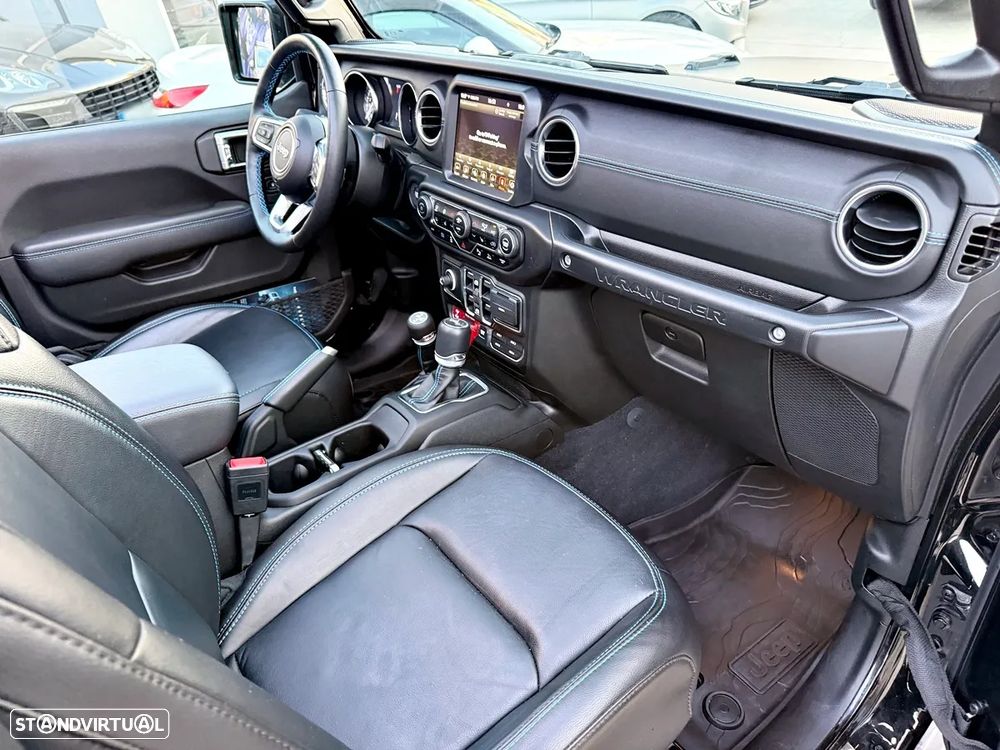 Jeep Wrangler Unlimited 2.0 TG 4xe Rubicon - 26