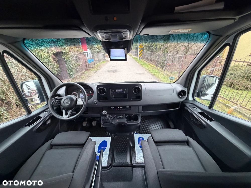Mercedes-Benz SPRINTER - 7