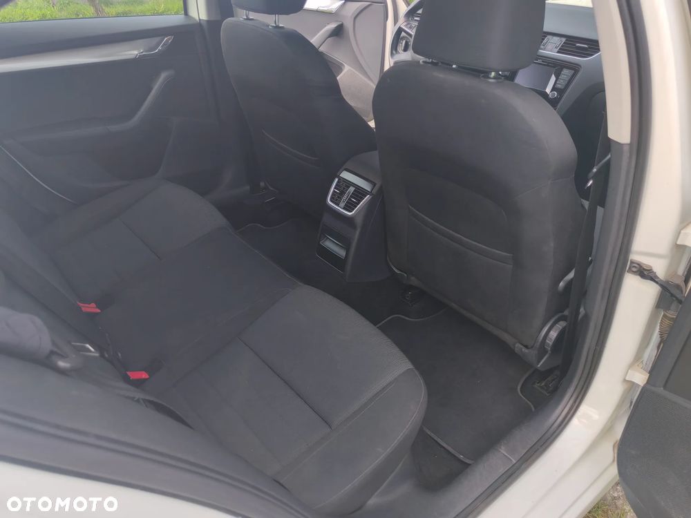 Skoda Octavia 1.4 TSI Elegance - 14