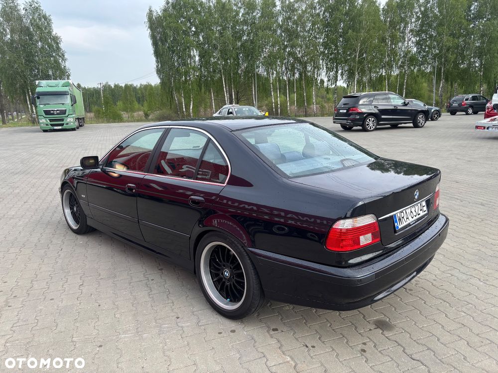 BMW Seria 5 523i - 3