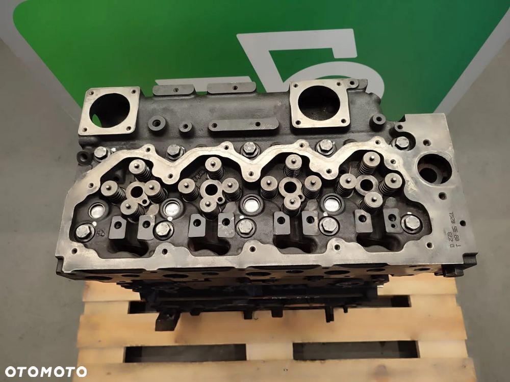 Słupek silnika  Cat 4.4C - 4
