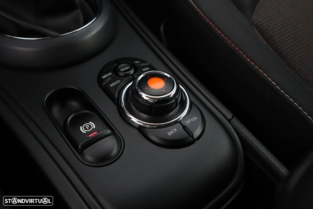 MINI Countryman Cooper D - 18