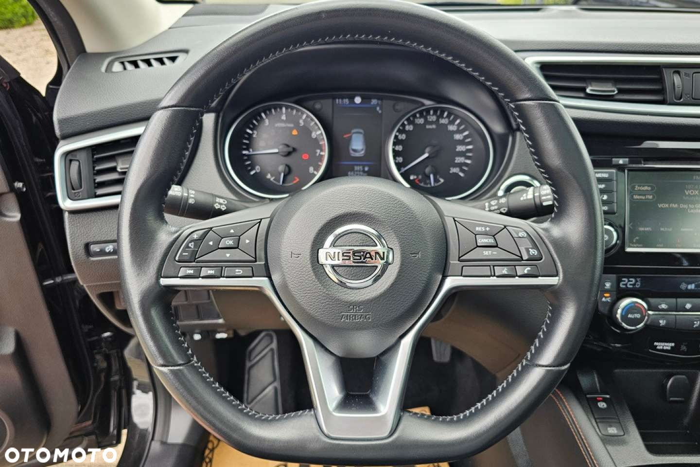 Nissan Qashqai - 22