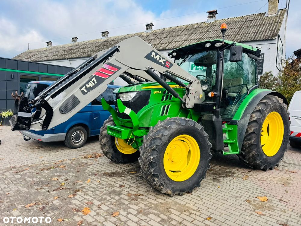 John Deere 6125R - 4
