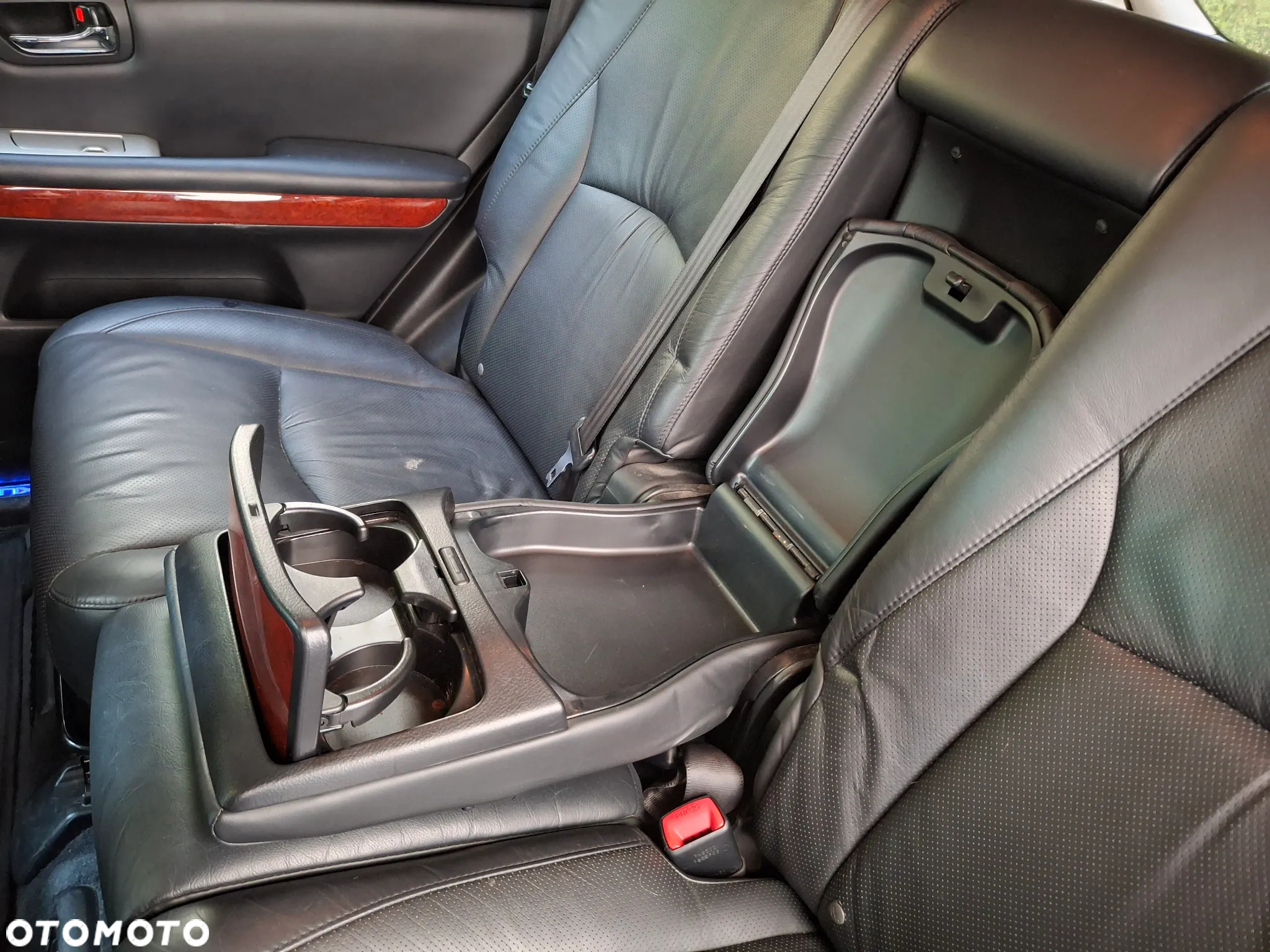 Lexus RX 330 FWD - 3