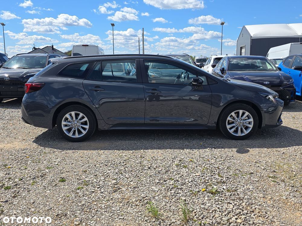 Toyota Corolla 1.8 Hybrid Comfort - 5