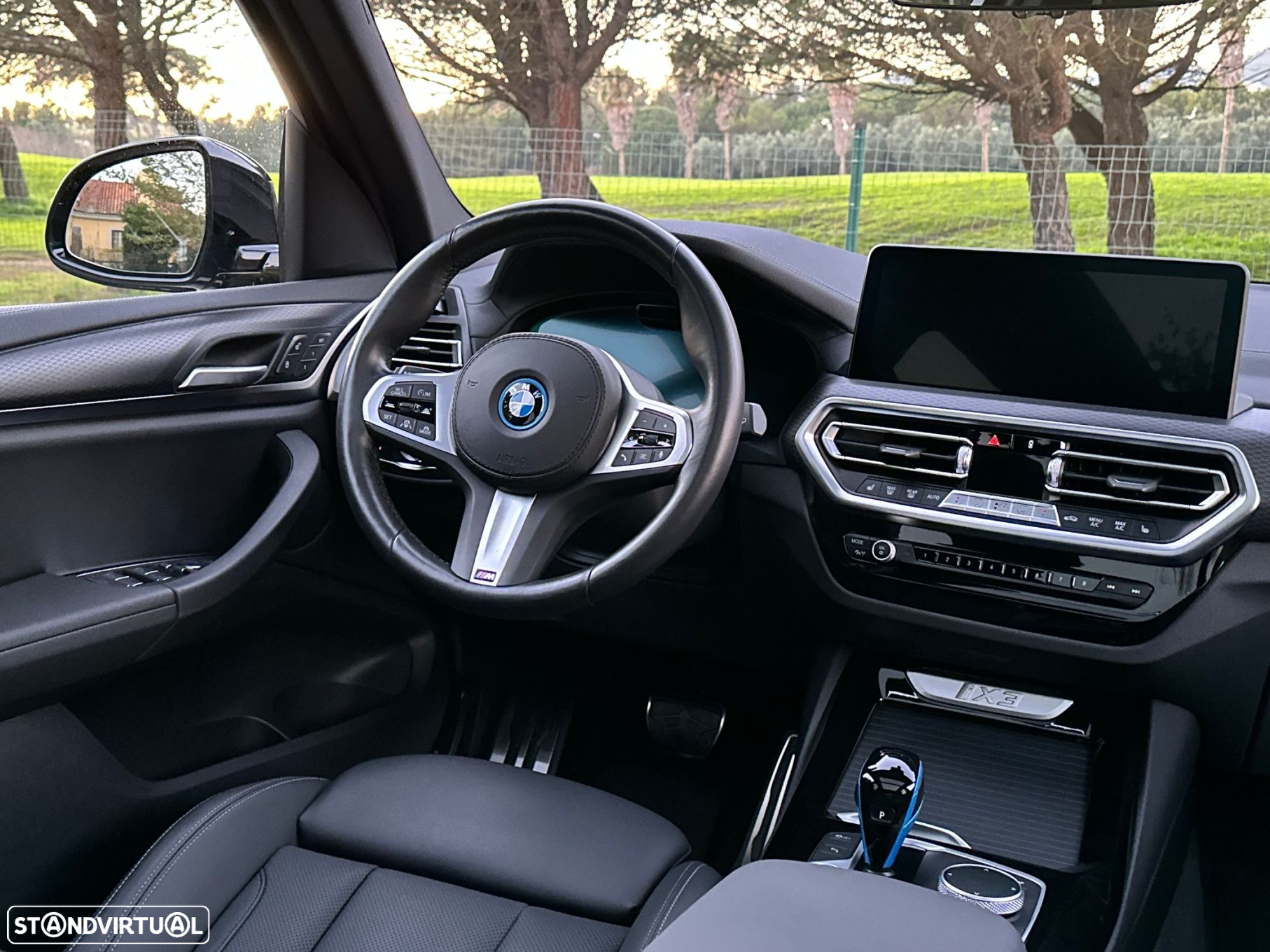 BMW iX3 M Sport Inspiring - 26