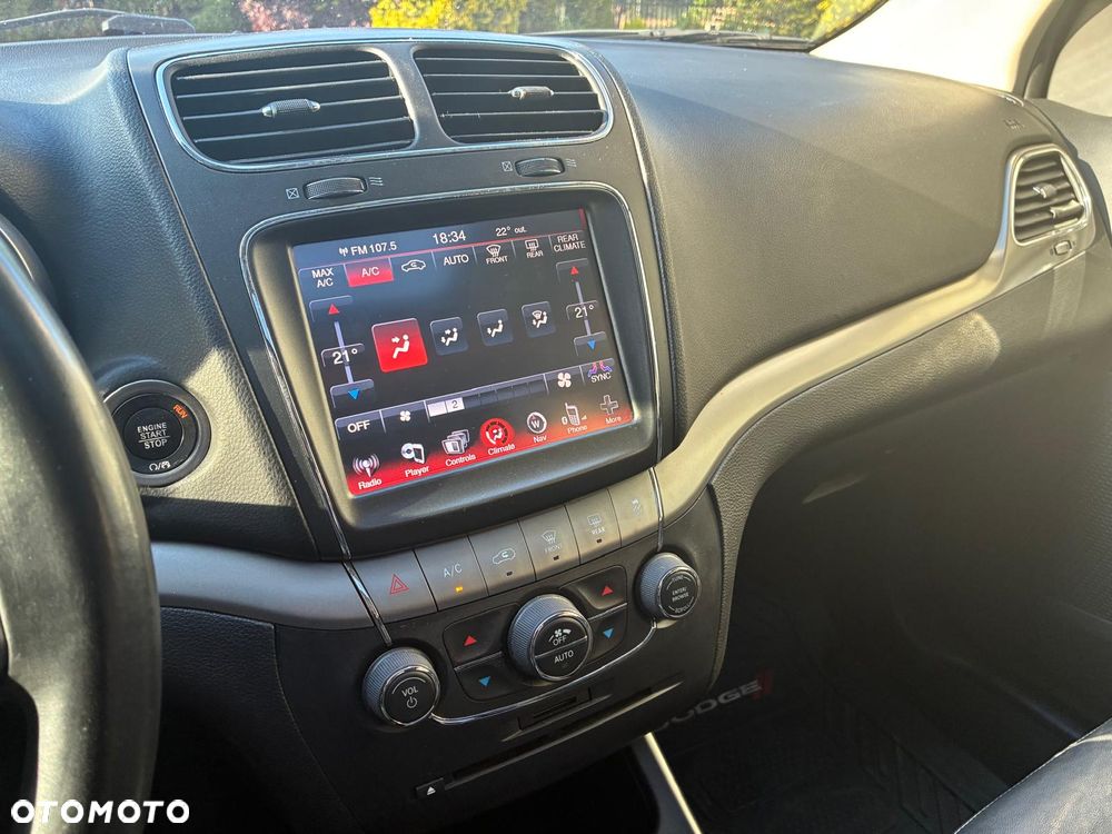 Dodge Journey - 8