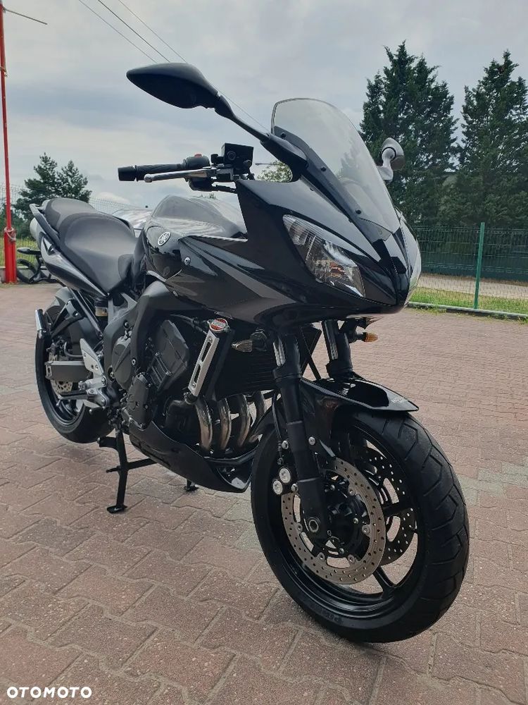 Yamaha FZ6 - 15