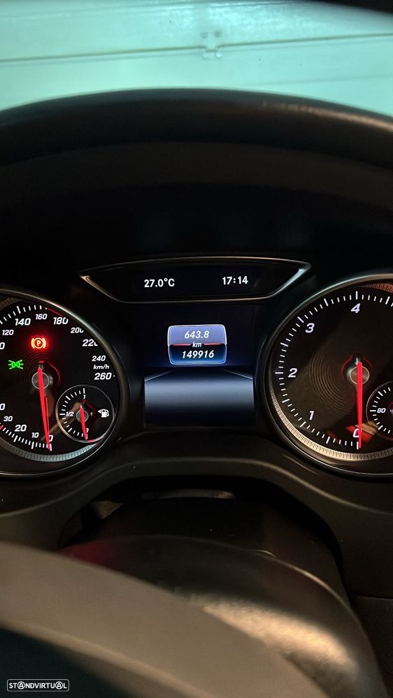 Mercedes-Benz CLA 180 CDI Urban - 9