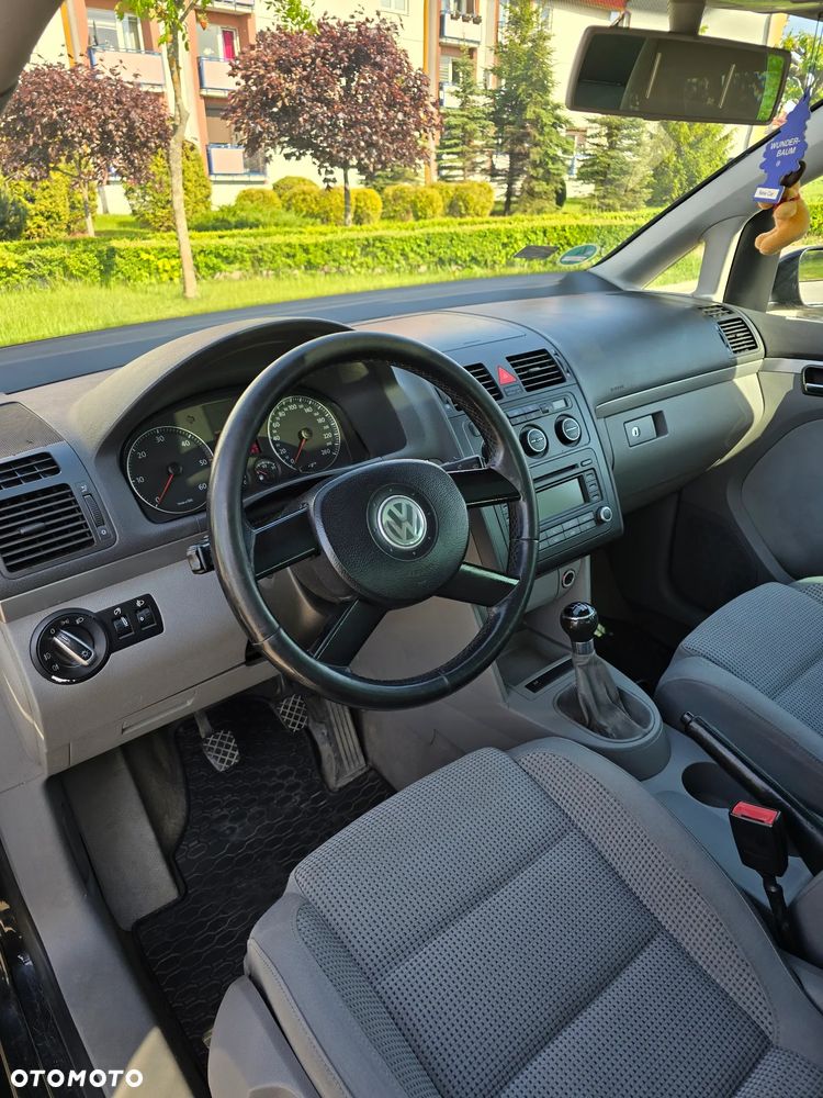 Volkswagen Touran 1.9 TDI Basis - 9