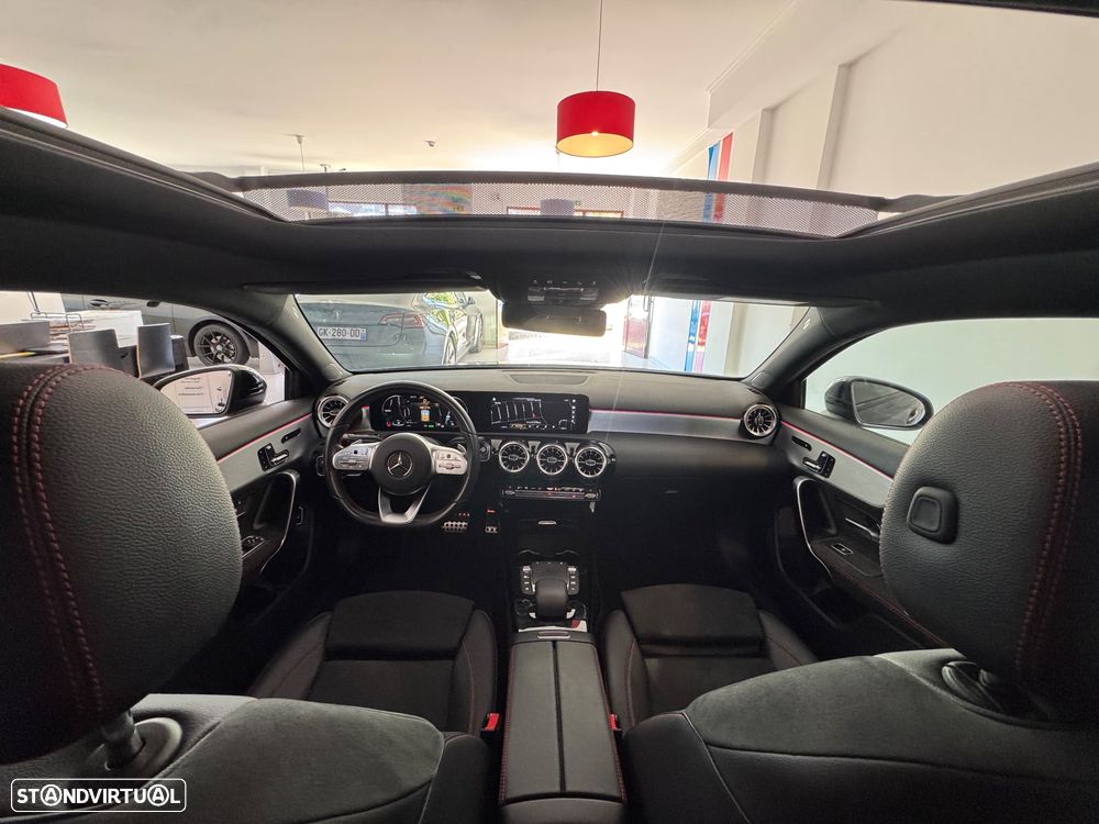 Mercedes-Benz A 250 e AMG Line - 11