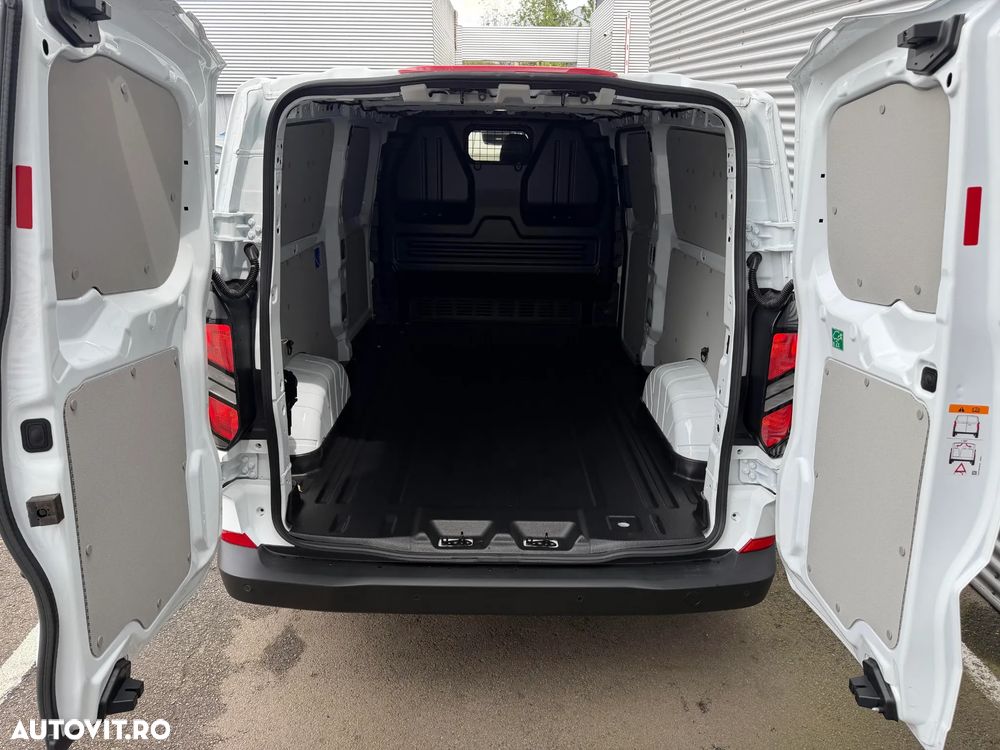 Ford Transit Custom 320L 2.5 227 CP L2H1 CVT PHEV Trend - 17