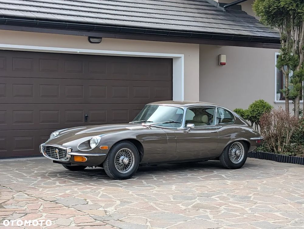 Jaguar E-Type - 7