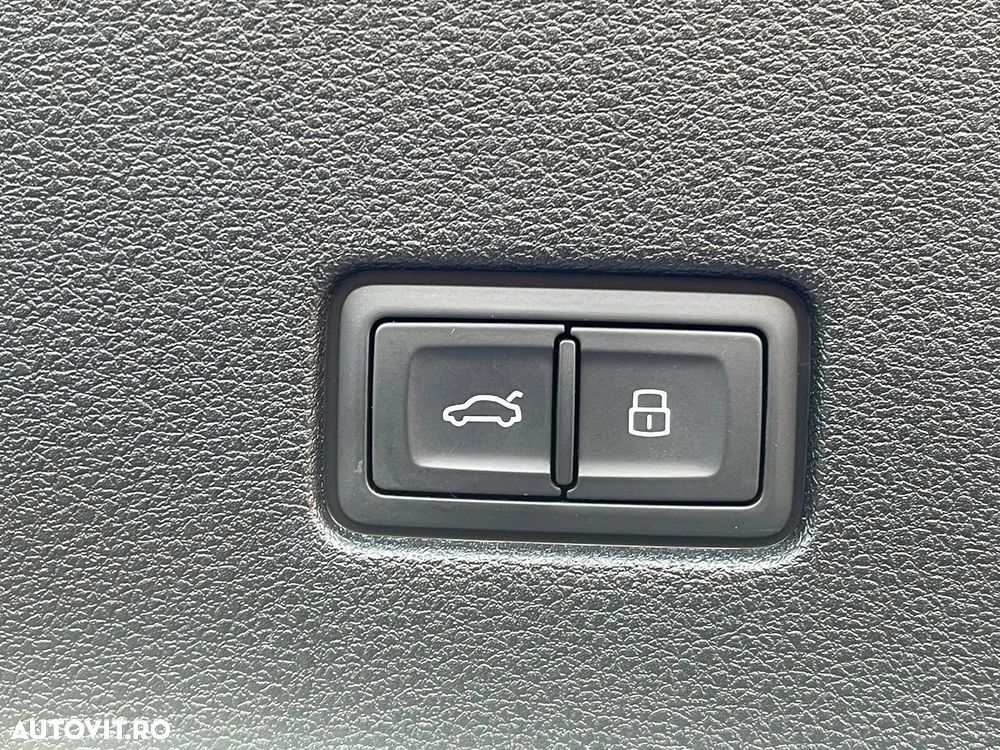 Audi Q8 SUV TDI quattro 210 kW tiptronic - 11