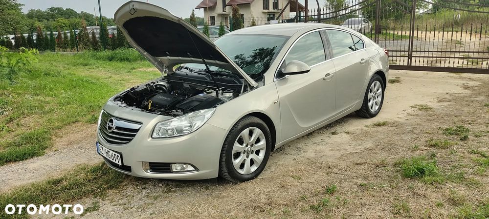 Opel Insignia 1.8 Sport - 16