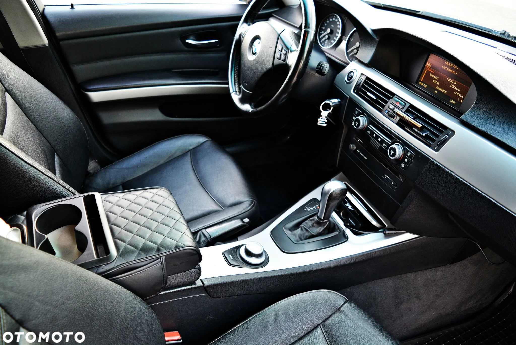 BMW Seria 3 320d DPF Touring Edition Fleet Sport - 18