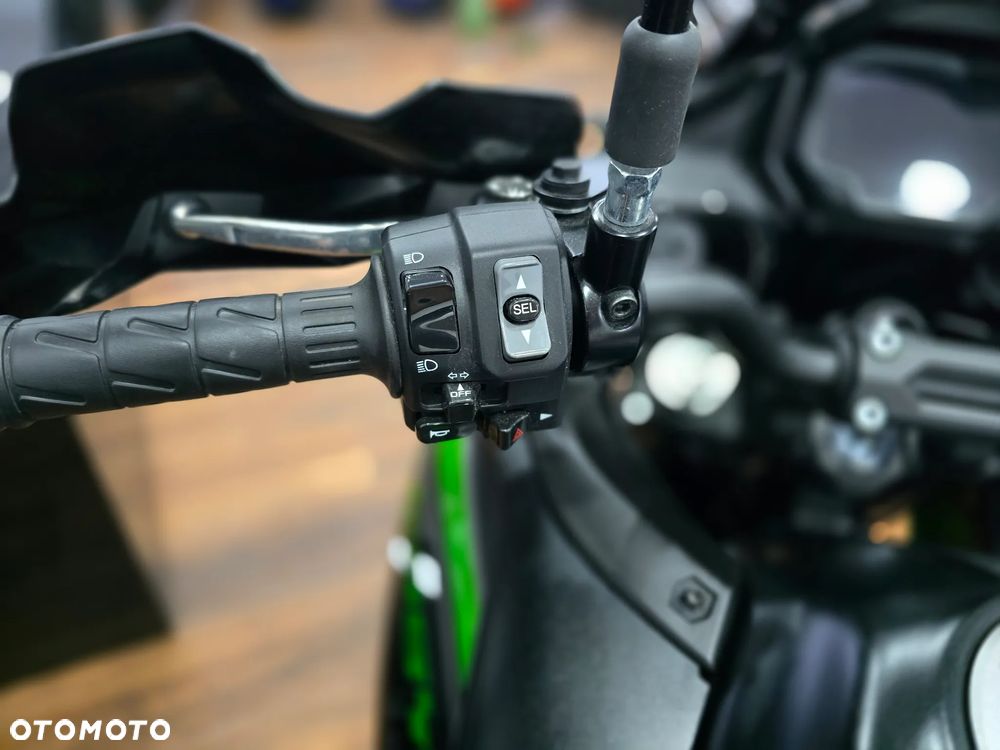 Kawasaki Versys 650 - 25