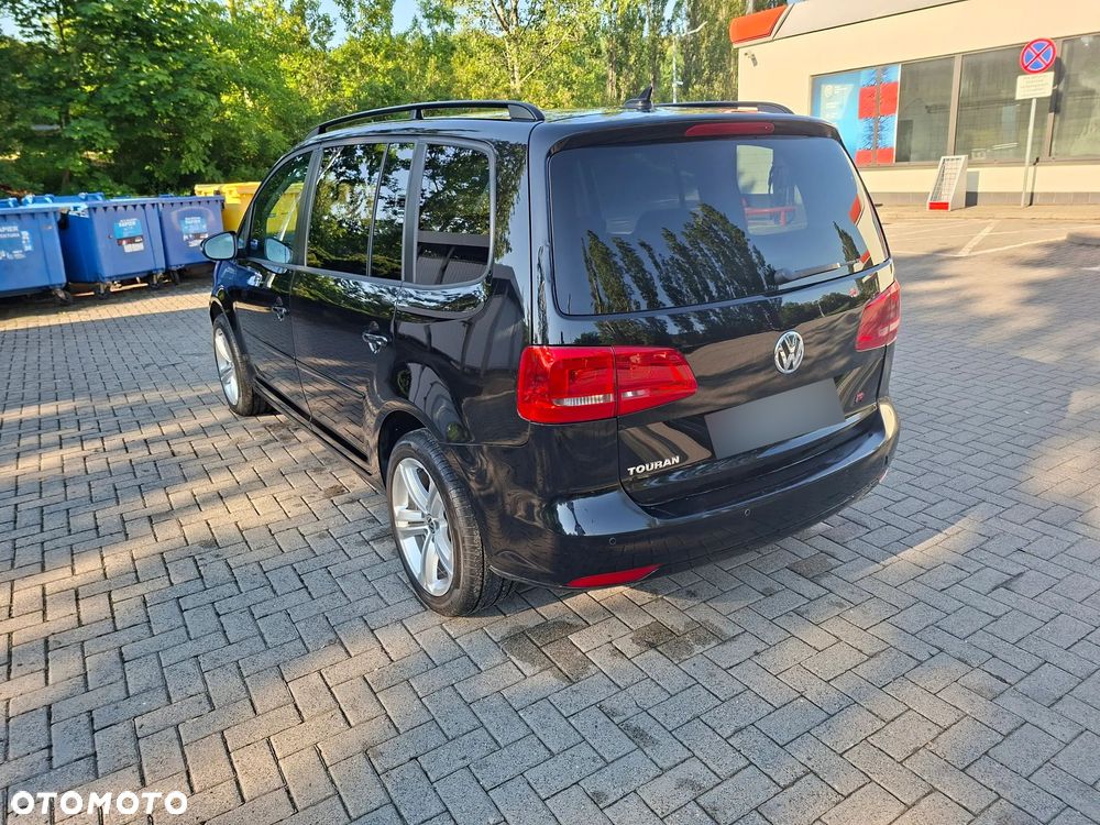 Volkswagen Touran 1.6 TDI DPF BlueMot Comfortline - 2