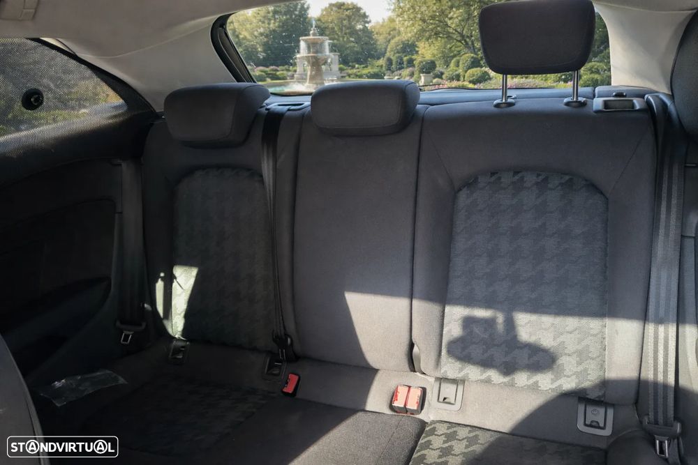 Audi A3 1.6 TDI Advance - 7