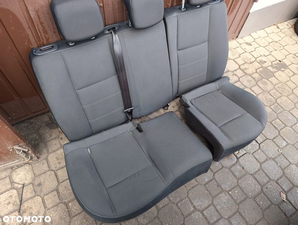 Tapicerka fotel fotele boczki Renault Megane III HB HATCHBACK - 3