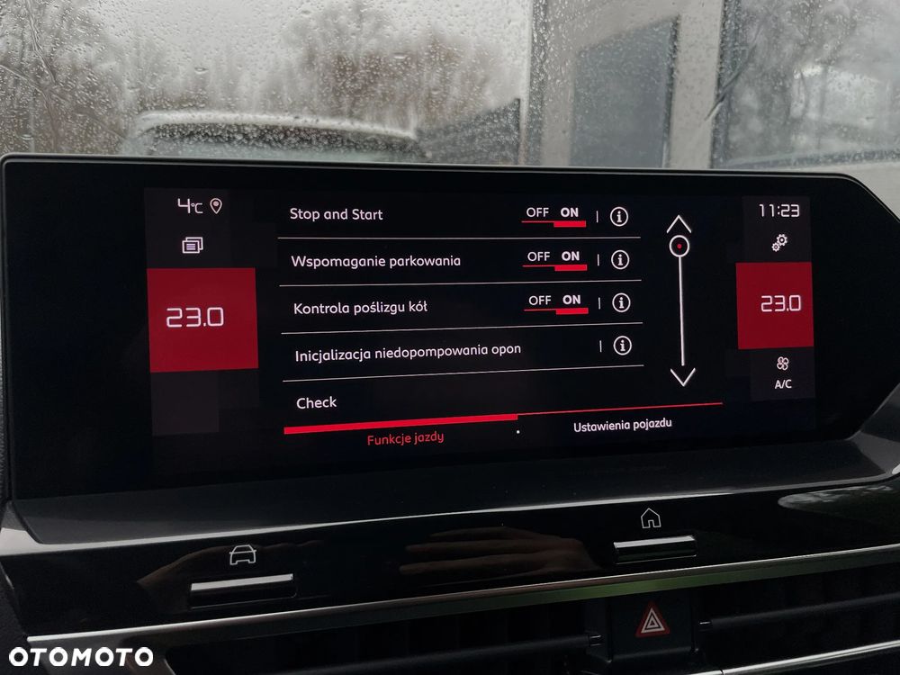 Citroën C4 PureTech 100 Stop&Start FEEL - 29