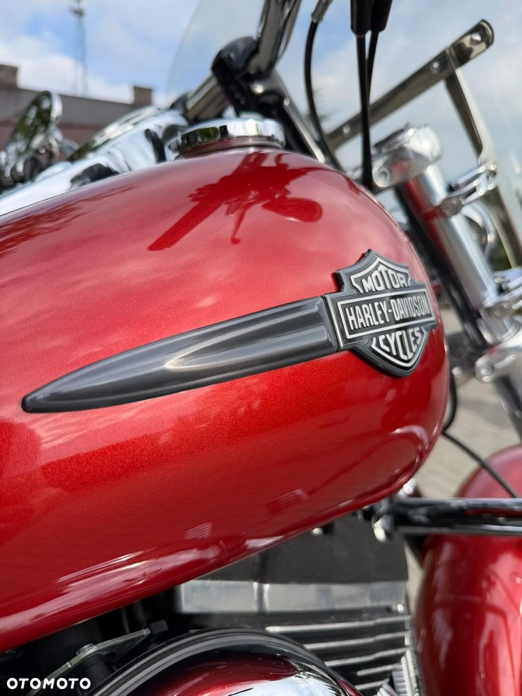 Harley-Davidson Dyna Fat Bob - 4