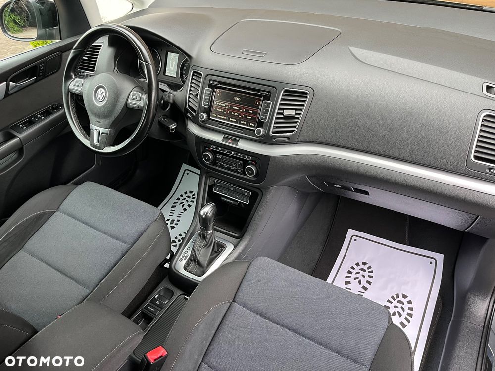 Volkswagen Sharan - 18