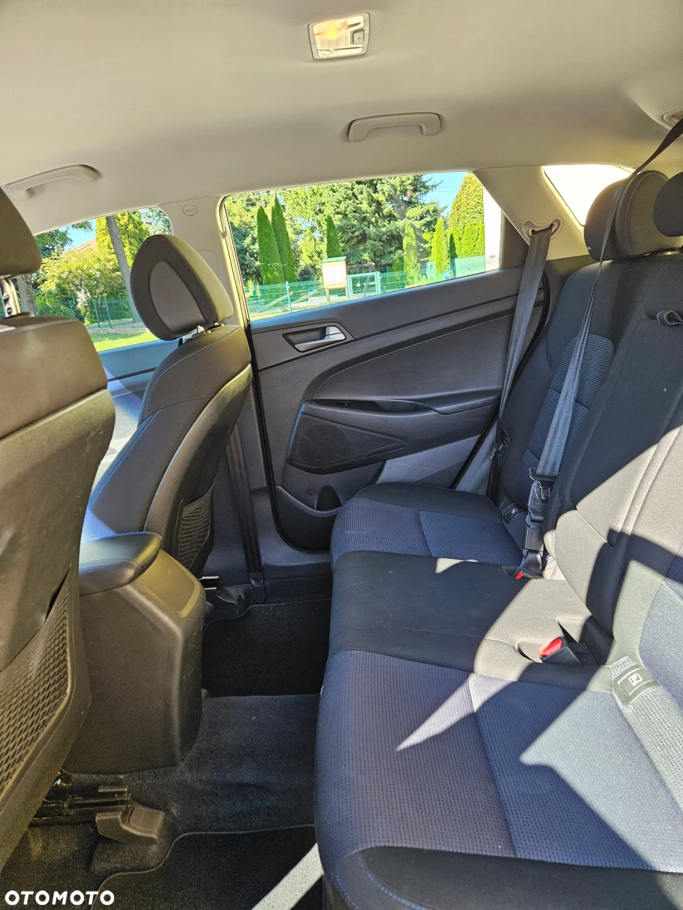 Hyundai Tucson 1.6 GDI BlueDrive GO 2WD - 29