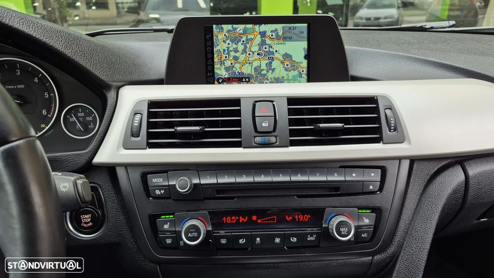 BMW 320 d Sport-Aut. Efficient Dynamics Edition - 8