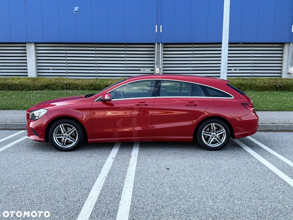 Mercedes-Benz CLA 180 7G-DCT - 2