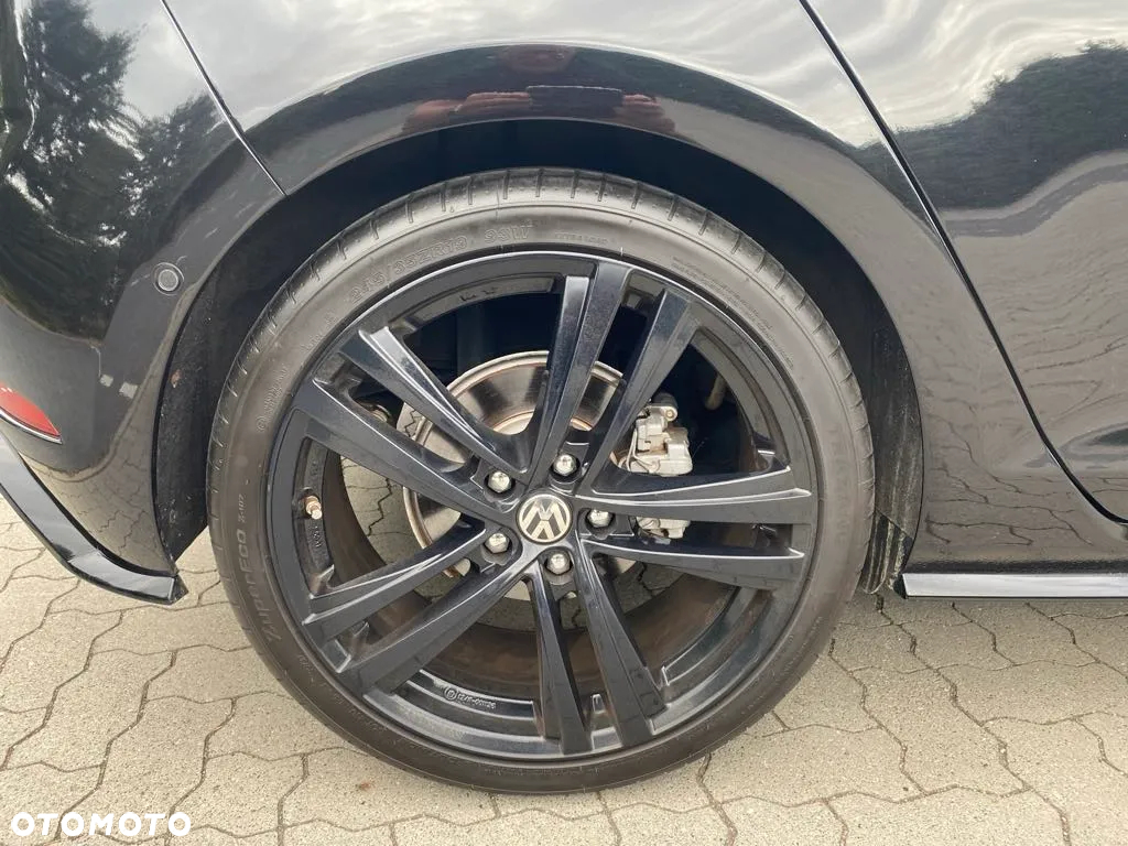 Volkswagen Golf 1.5 eTSI OPF DSG R-Line - 10