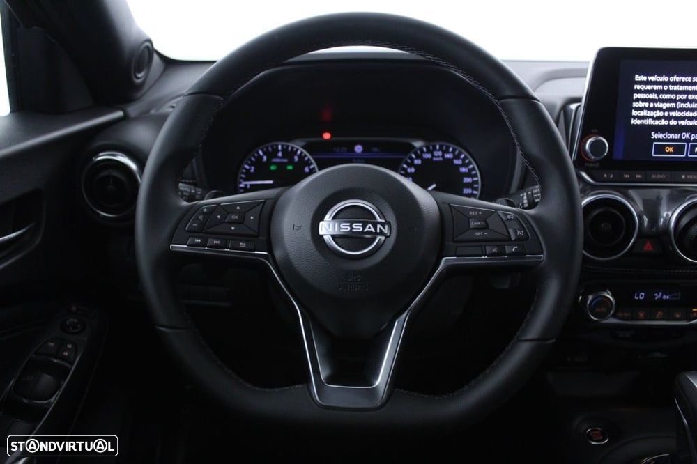 Nissan Juke 1.0 DIG-T N-Connecta DCT - 19