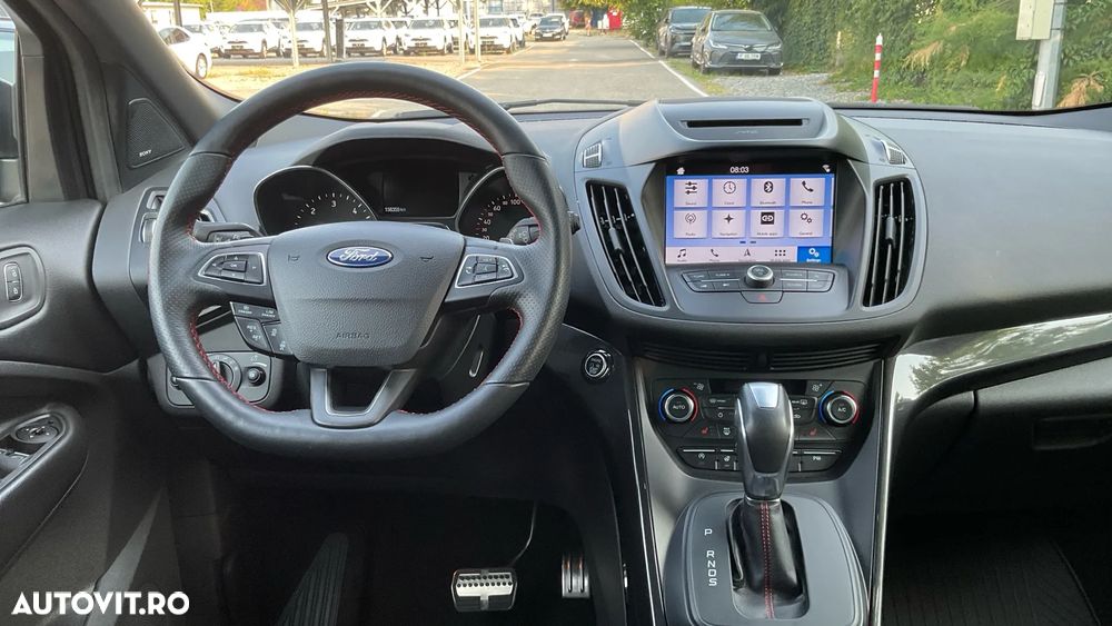 Ford Kuga 2.0 TDCi 4WD Powershift ST-Line - 10
